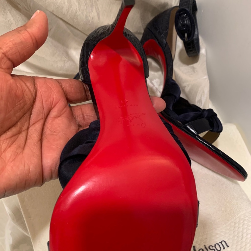 Christian Louboutin navy blue - Picture 6 of 16